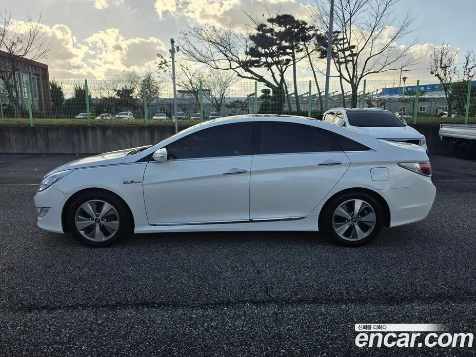 Hyundai Sonata 2011 2.0 АКПП, фото 7