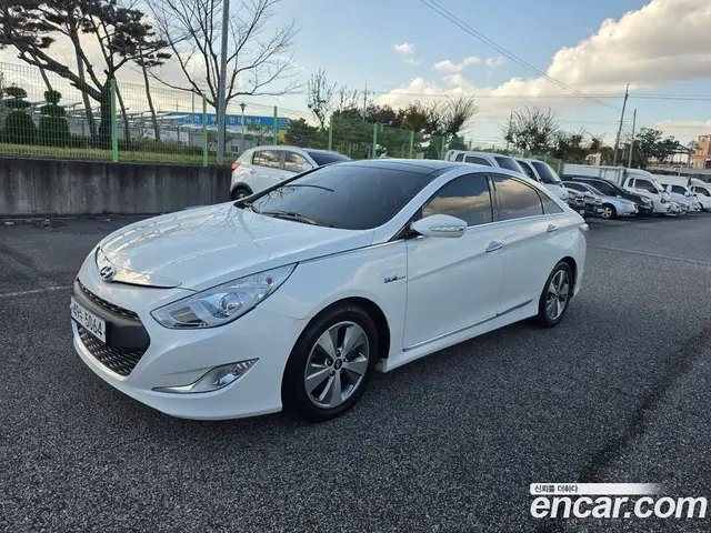 Hyundai Sonata 2011 2.0 АКПП, миниатюра 8