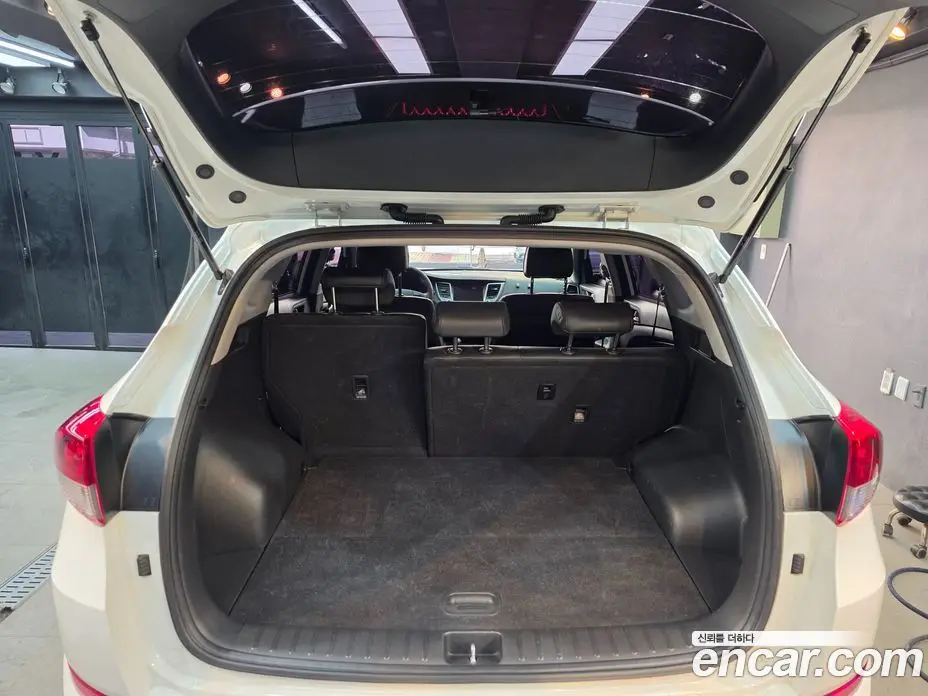 Hyundai Tucson 2015 1.7 АКПП, фото 8