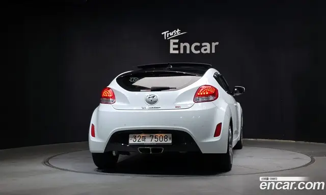 Hyundai Veloster 2012 1.6 АКПП, миниатюра 4