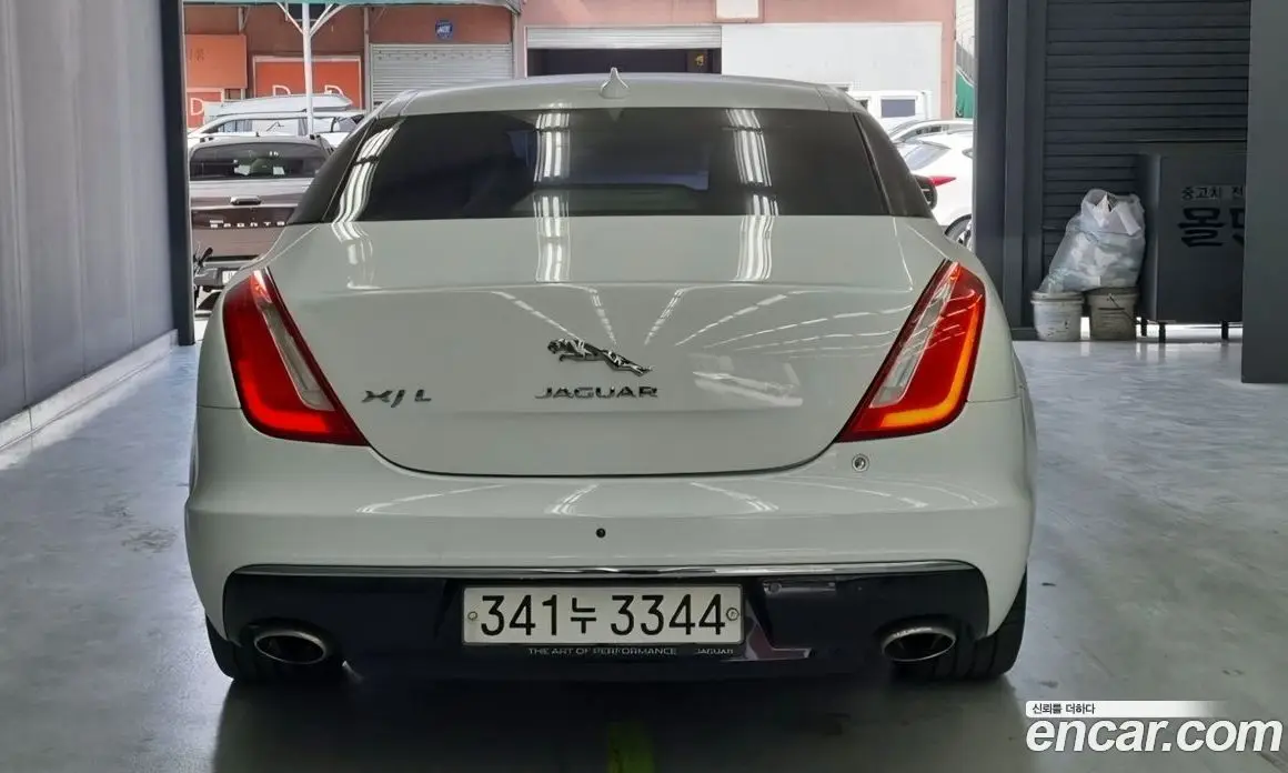 Jaguar XJ 2018 3.0 АКПП, фото 4