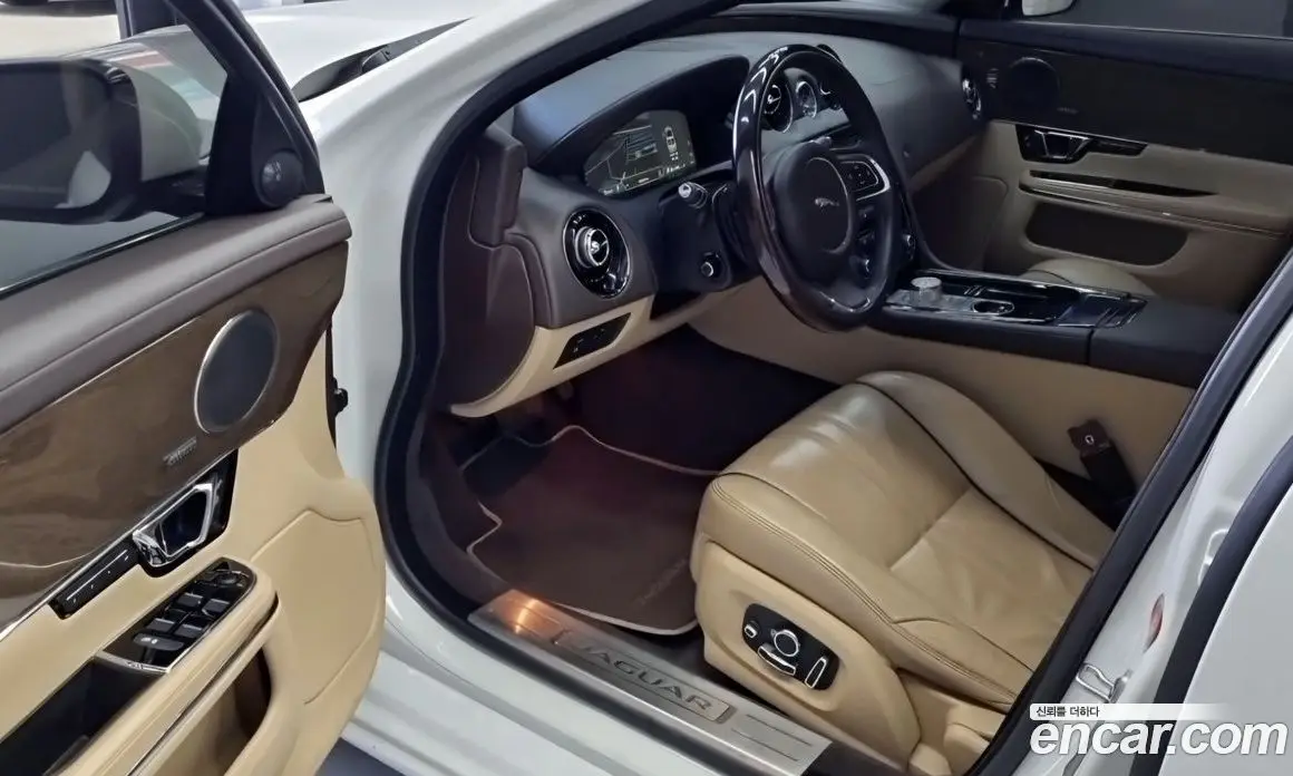 Jaguar XJ 2018 3.0 АКПП, фото 8