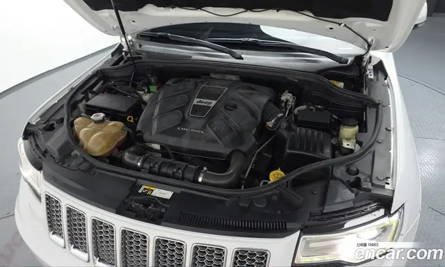 Jeep Cherokee 2015 3.0 АКПП, миниатюра 5
