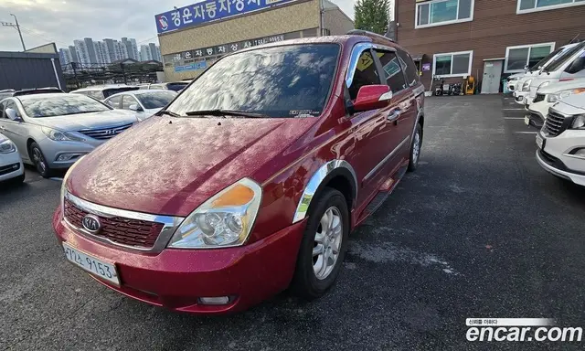 Kia Carnival, 2012, 298 730 км
