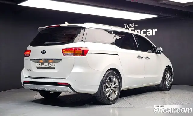 Kia Carnival 2015 2.2 АКПП, миниатюра 2 Kia Carnival 2015 2.2 АКПП, миниатюра 2