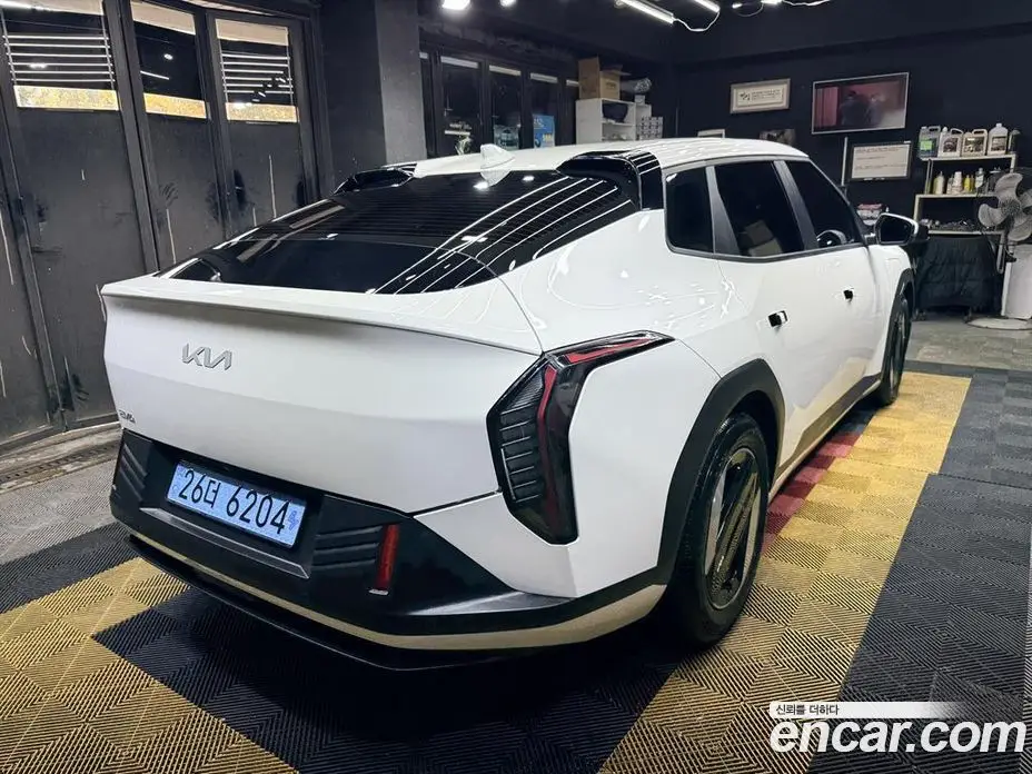 Kia EV4 2025 2.2 АКПП, фото 4