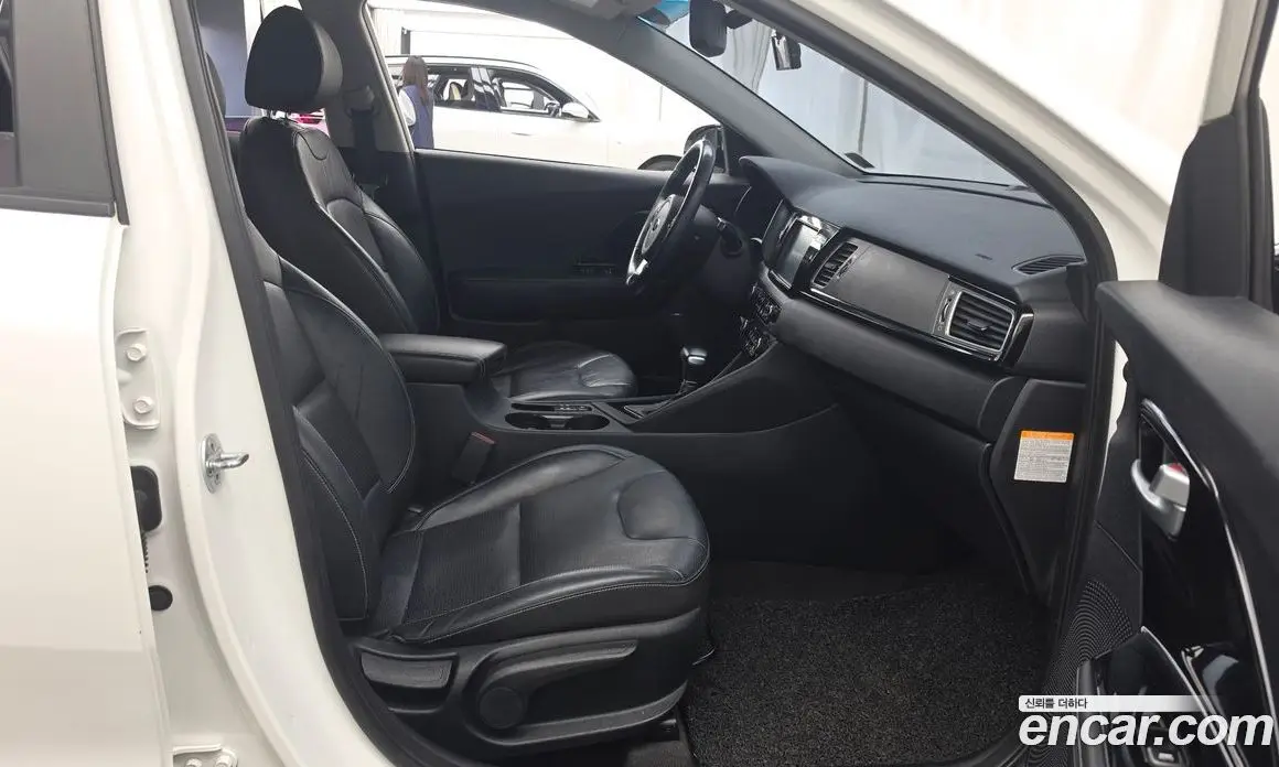 Kia Niro 2016 1.6 АКПП, фото 11 Kia Niro 2016 1.6 АКПП, фото 11
