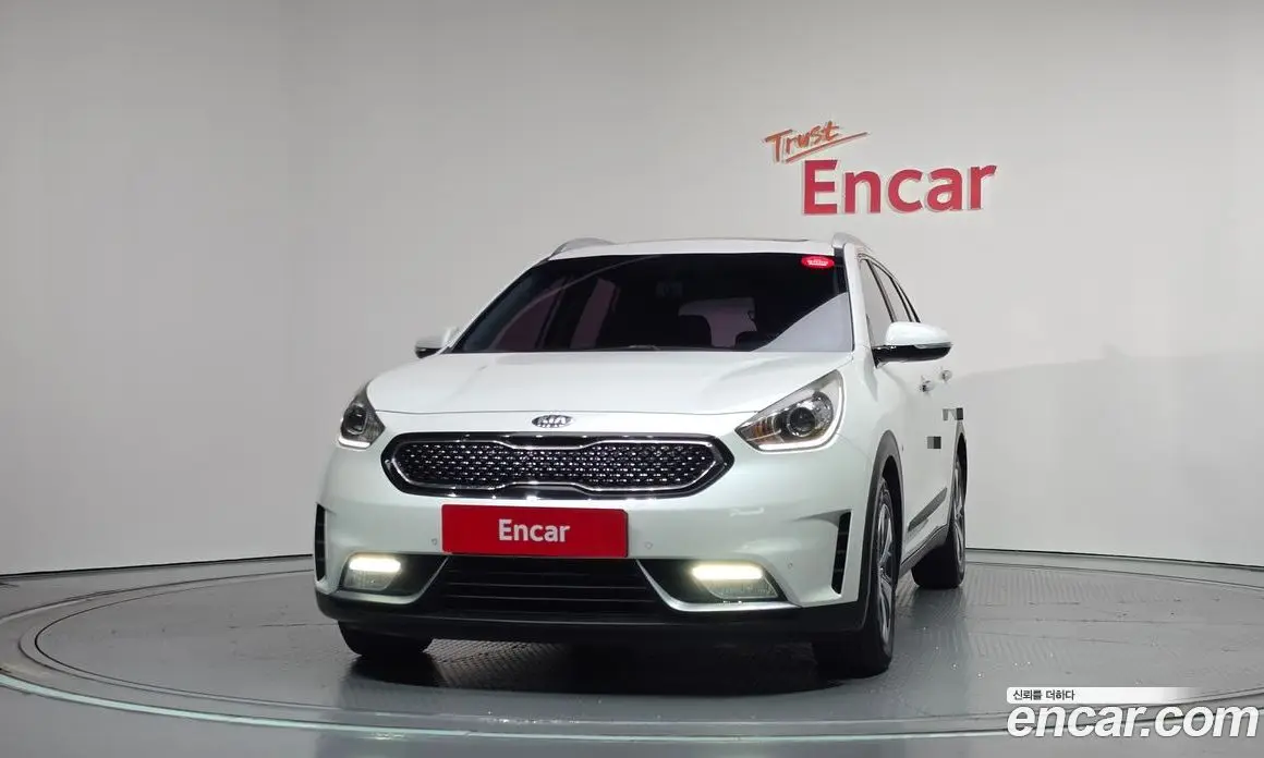 Kia Niro 2016 1.6 АКПП, фото 3 Kia Niro 2016 1.6 АКПП, фото 3