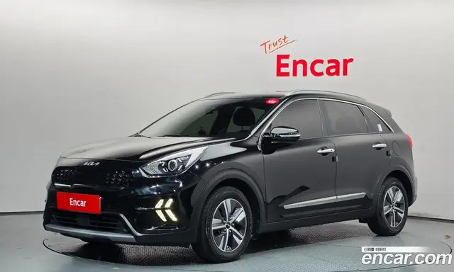 Kia Niro, 2021, 130 728 км