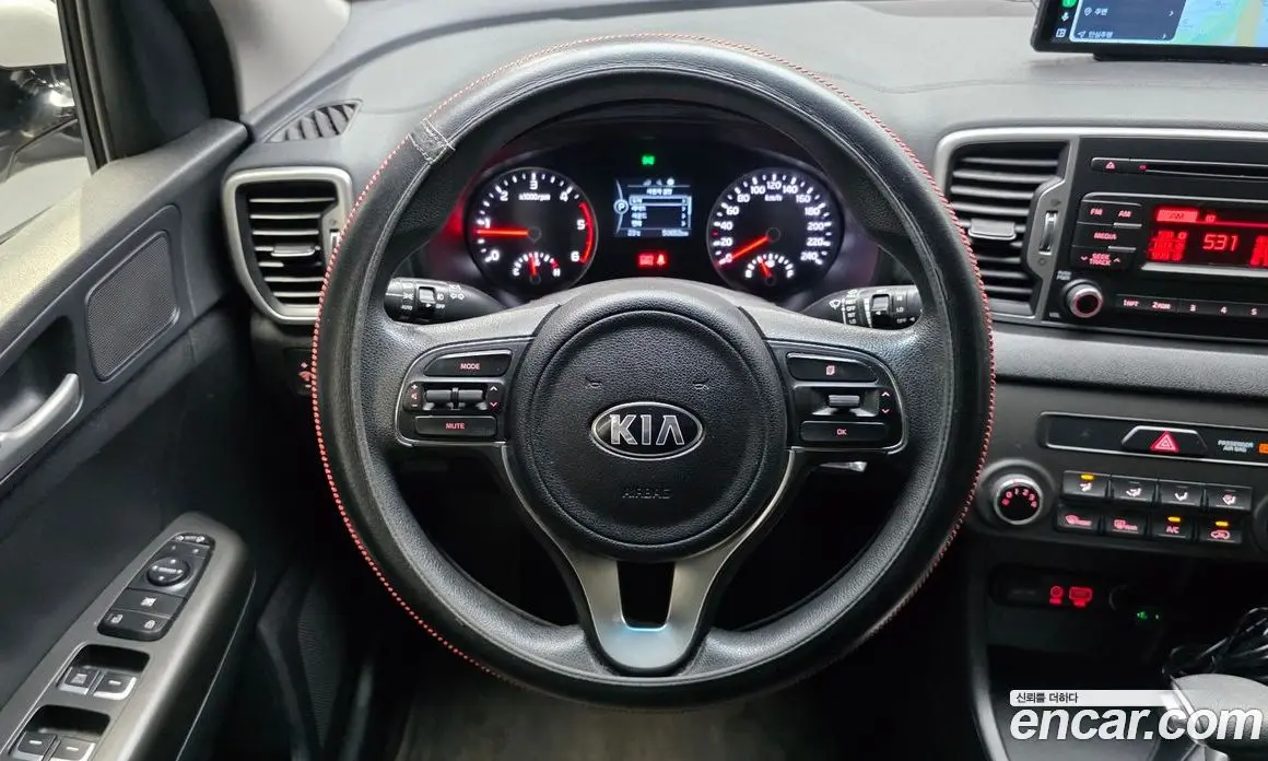 Kia Sportage 2016 1.7 АКПП, фото 13