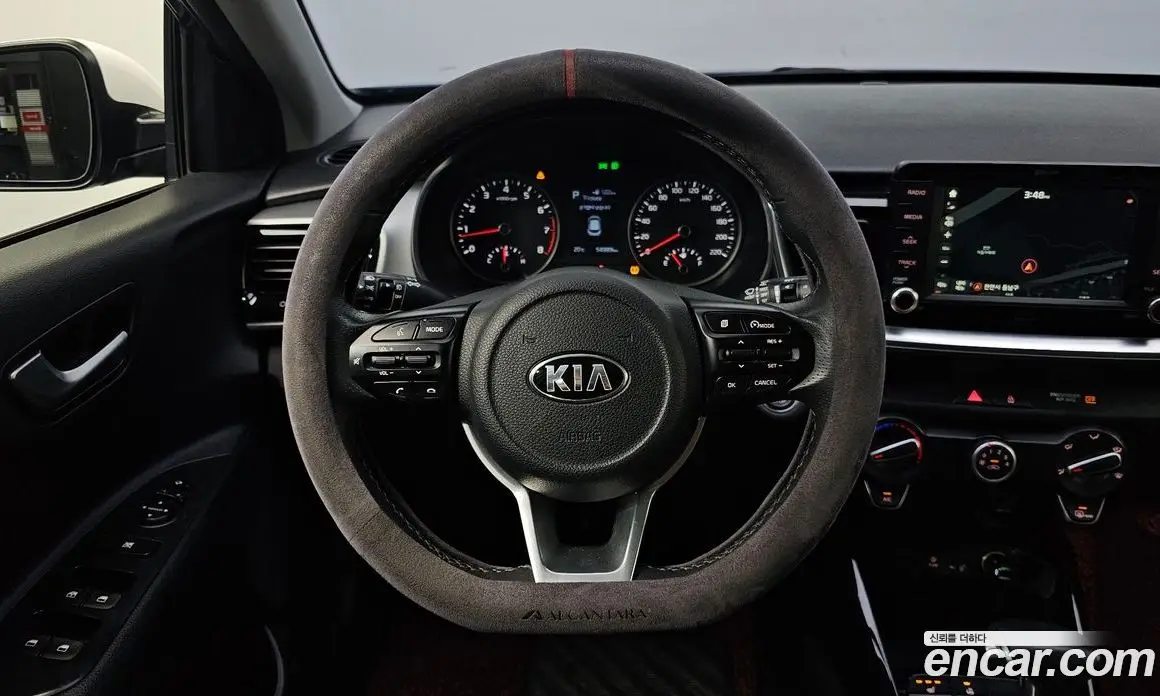 Kia Stonic 2018 1.4 АКПП, фото 14