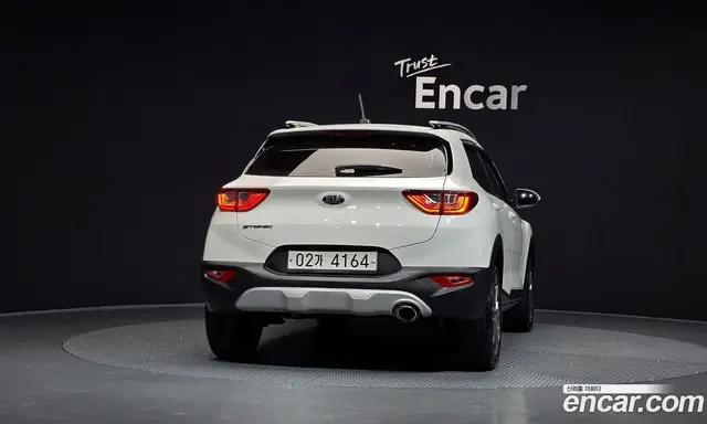 Kia Stonic 2018 1.6 АКПП, миниатюра 4 Kia Stonic 2018 1.6 АКПП, миниатюра 4