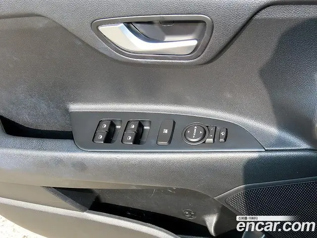 Kia Stonic 2020 1.4 АКПП, миниатюра 11