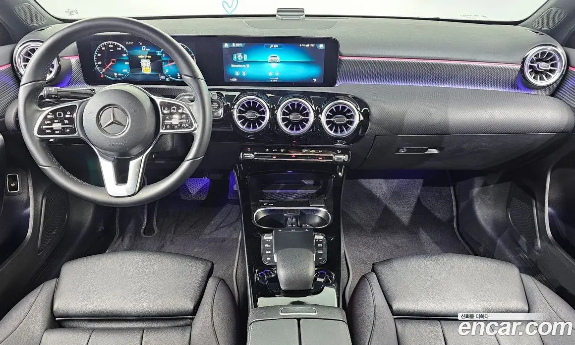 Mercedes-Benz A-Class 2021 2.0 АКПП, фото 10