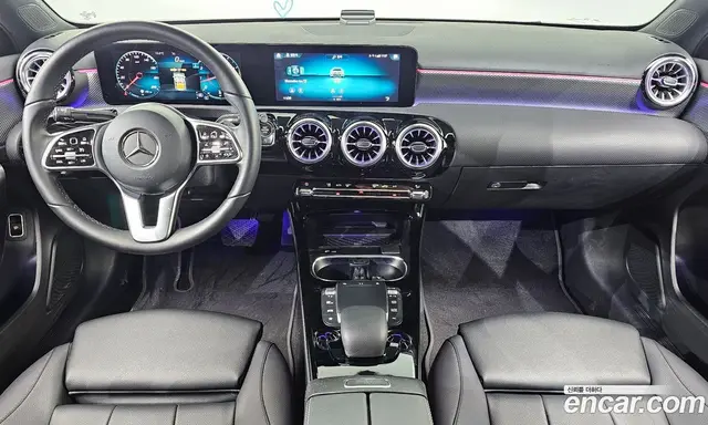 Mercedes-Benz A-Class 2021 2.0 АКПП, миниатюра 10