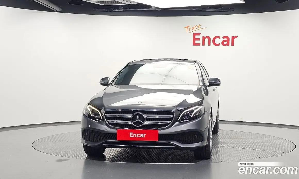 Mercedes-Benz E-Class 2018 1.9 АКПП, фото 3