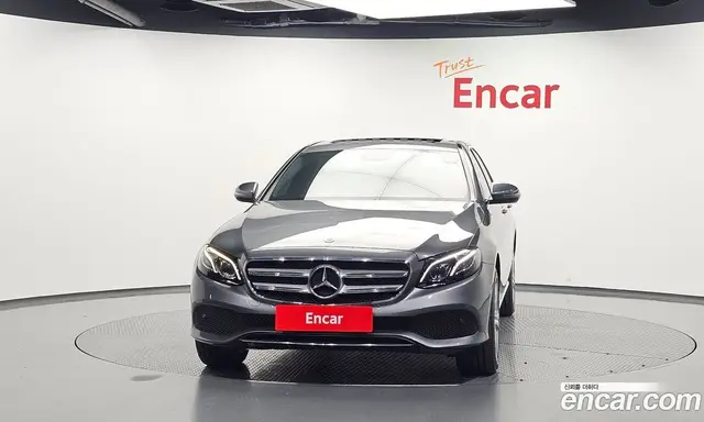 Mercedes-Benz E-Class 2018 1.9 АКПП, миниатюра 3