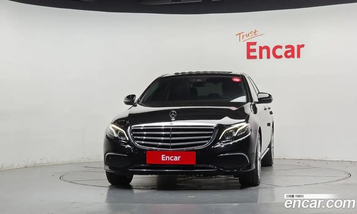 Mercedes-Benz E-Class 2019 1.9 АКПП, фото 3