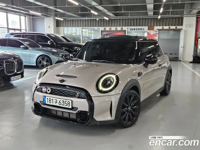 Mini Cooper, 2021, 71 373 км
