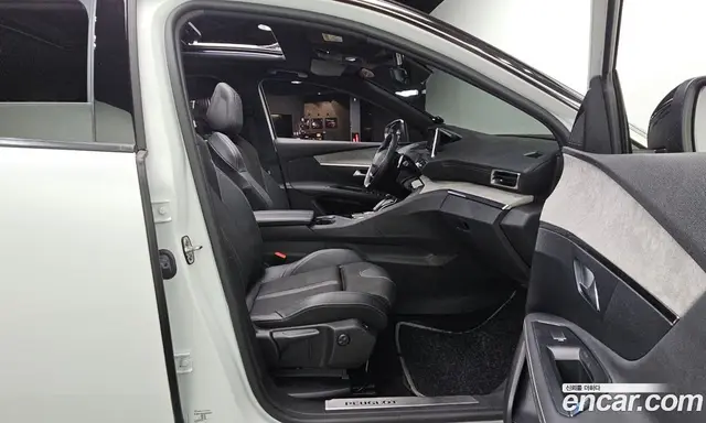 Peugeot 3008 2022 1.2 АКПП, миниатюра 12