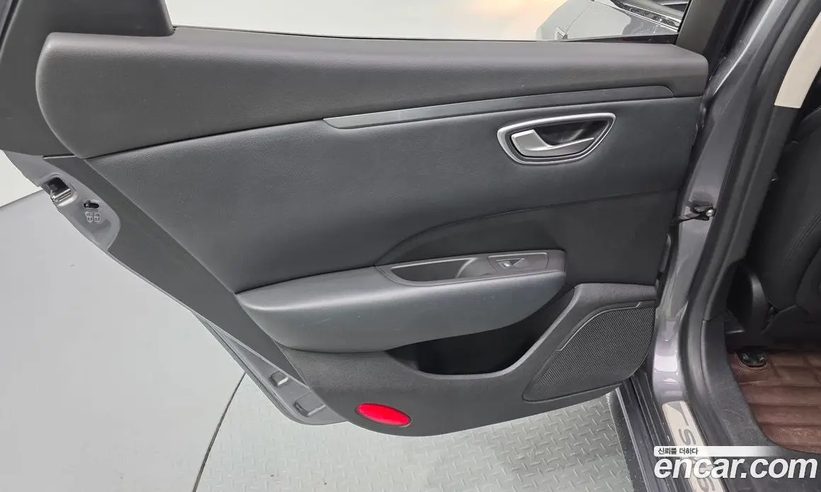 Renault (Samsung) SM6 2016 2.0 АКПП, фото 15 Renault (Samsung) SM6 2016 2.0 АКПП, фото 15