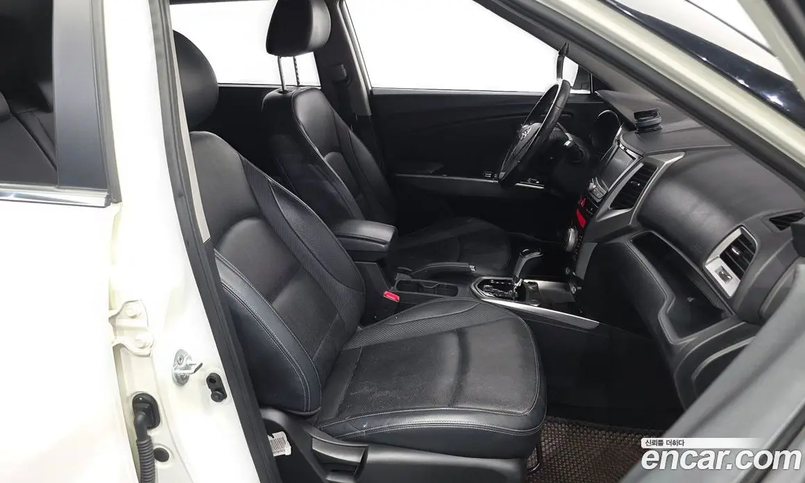 SsangYong TIBOLI 2015 1.6 АКПП, фото 11