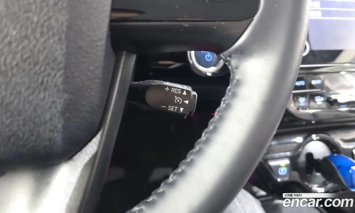 Toyota Prius 2019 1.8 АКПП, фото 18