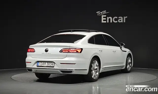 Volkswagen Arteon, 2023, 38 739 км