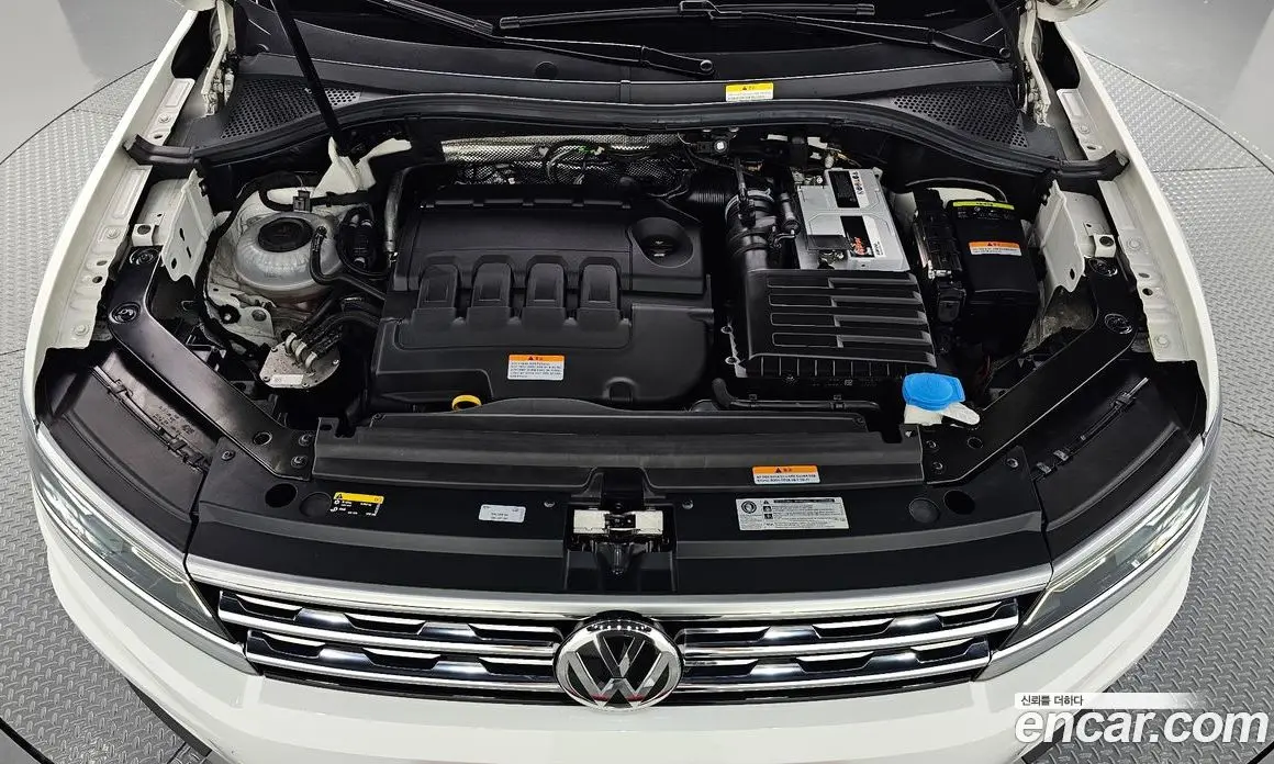 Volkswagen Tiguan 2019 2.0 АКПП, фото 6