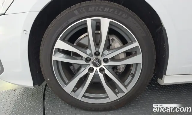 Audi A6 2022 2.0 АКПП, миниатюра 4