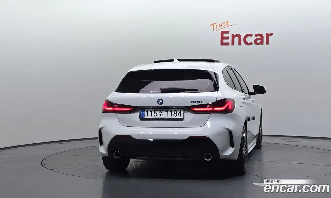 BMW 1 серия 2022 2.0 АКПП, фото 4