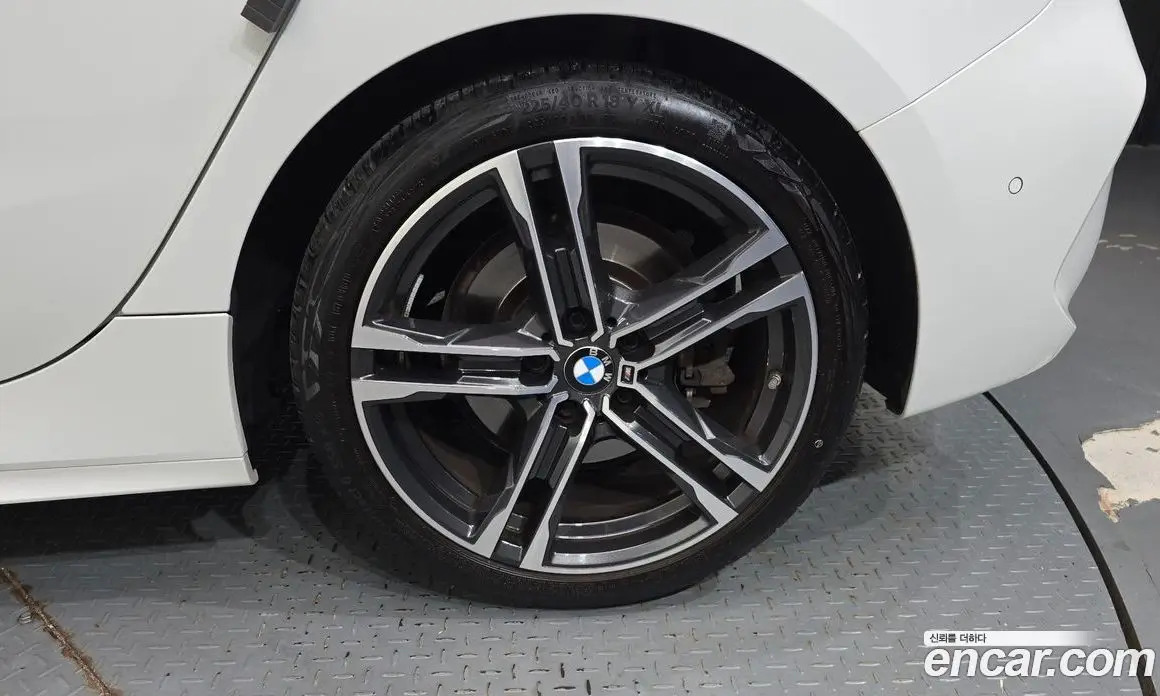 BMW 1 серия 2022 2.0 АКПП, фото 7