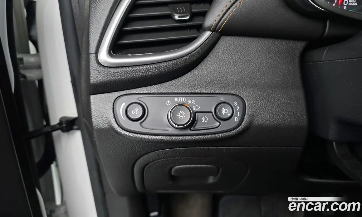Chevrolet Trax 2020 1.4 АКПП, фото 19