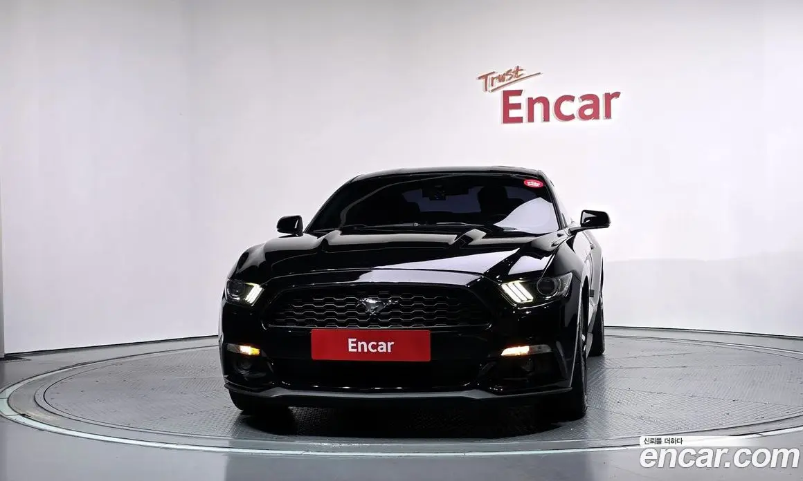Ford Mustang 2016 2.3 АКПП, фото 3