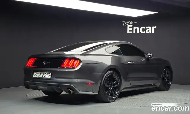 Ford Mustang 2016 2.3 АКПП, миниатюра 2