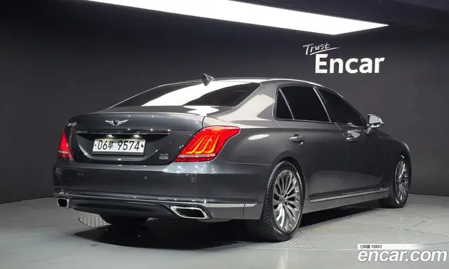 Genesis EQ900 2017 5.0 АКПП, миниатюра 2