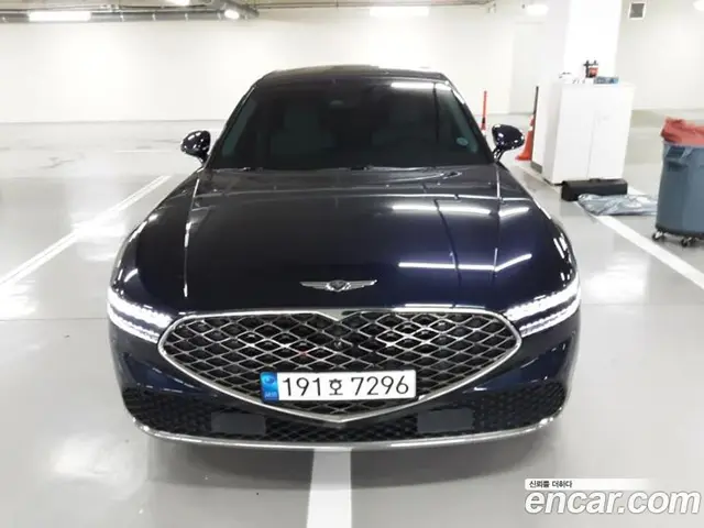 Genesis G90, 2023, 116 200 км