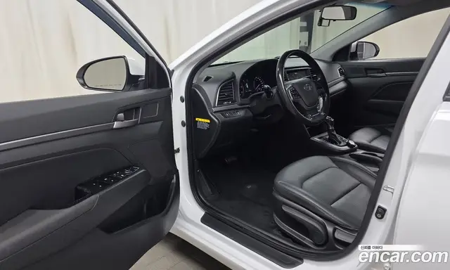 Hyundai Avante 2017 1.6 АКПП, миниатюра 12
