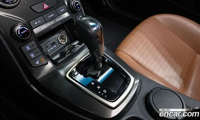 Hyundai Genesis 2012 2.0 АКПП, миниатюра 9