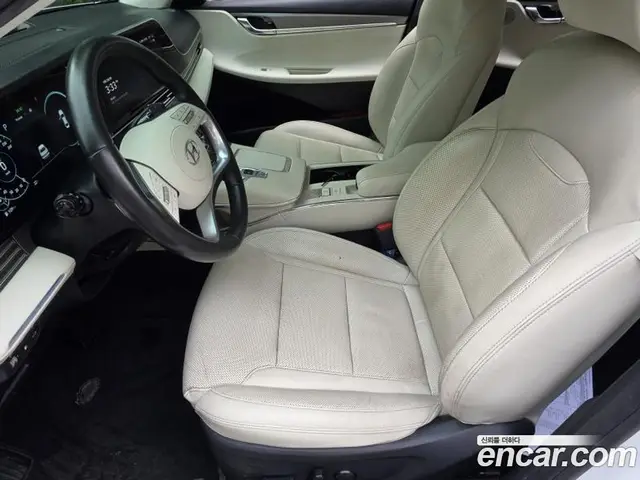 Hyundai Grandeur 2022 2.4 АКПП, миниатюра 10 Hyundai Grandeur 2022 2.4 АКПП, миниатюра 10