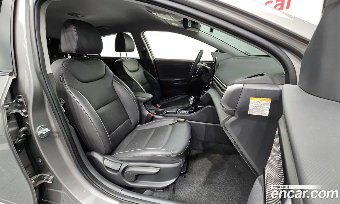 Hyundai Ioniq 2020 1.6 АКПП, фото 15