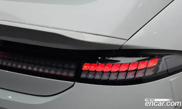 Hyundai Ioniq 6 2023 0.1 АКПП, миниатюра 9