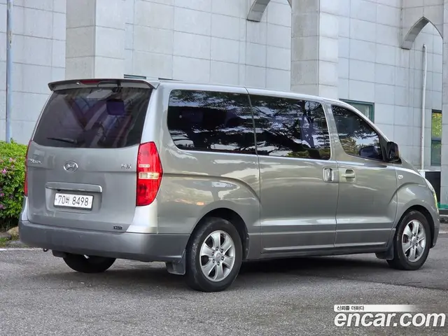 Hyundai Starex 2011 2.5 АКПП, миниатюра 2