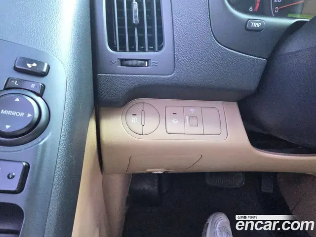 Hyundai Starex 2011 2.5 АКПП, миниатюра 11