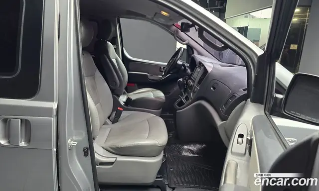 Hyundai Starex 2015 2.5 АКПП, миниатюра 11
