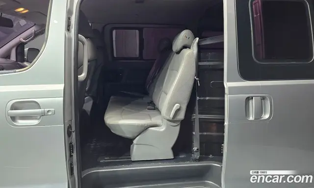 Hyundai Starex 2015 2.5 АКПП, миниатюра 12