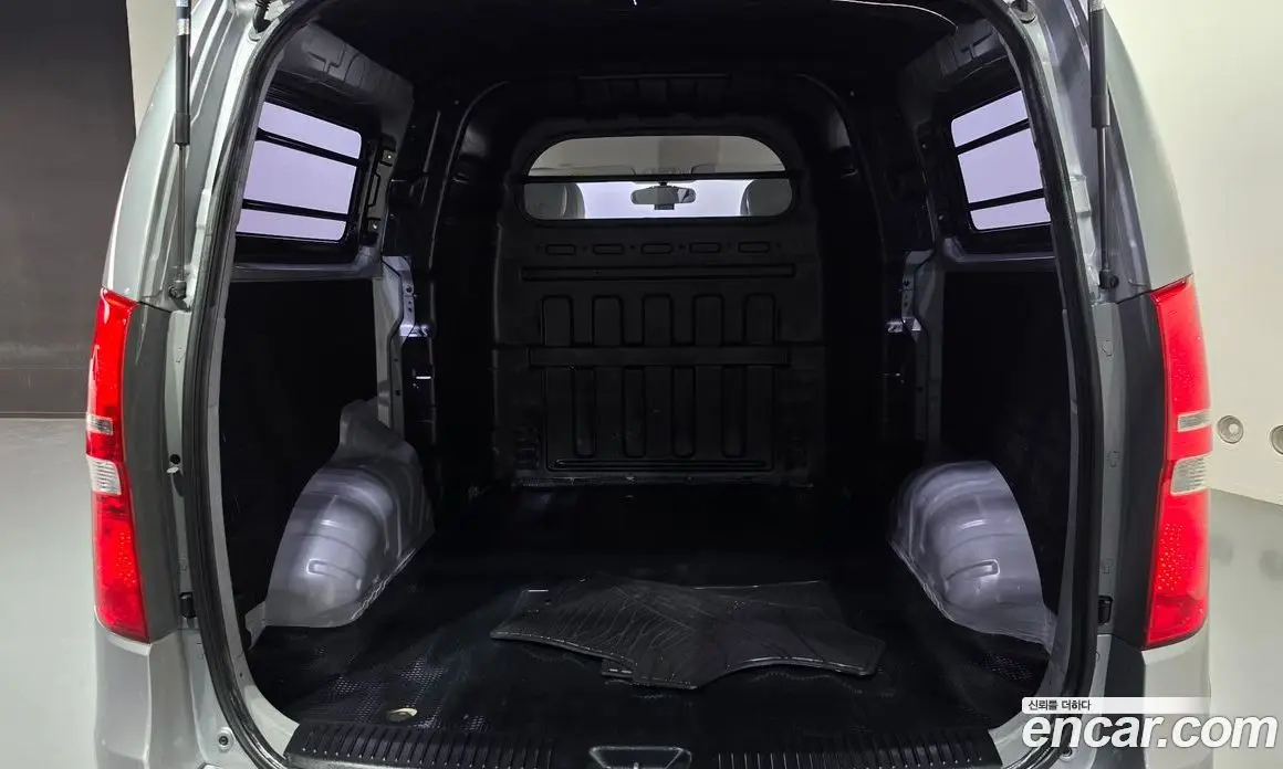 Hyundai Starex 2017 2.5 АКПП, фото 18