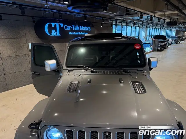Jeep Wrangler 2023 2.0 АКПП, миниатюра 8 Jeep Wrangler 2023 2.0 АКПП, миниатюра 8