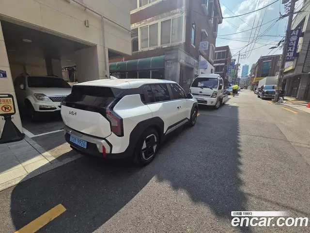 Kia EV3 2026 АКПП, миниатюра 5
