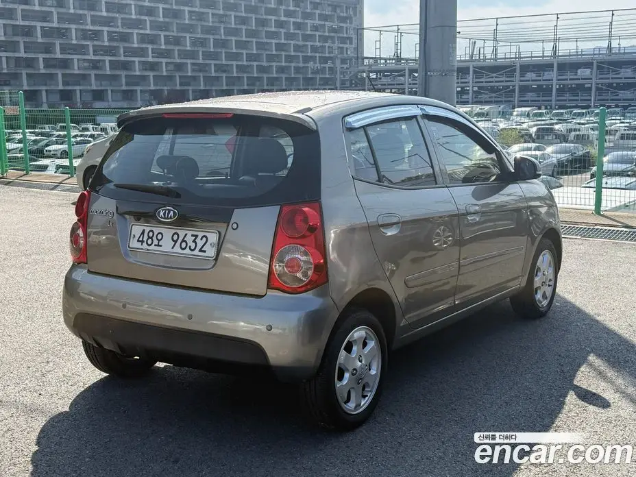 Kia Morning 2010 1.0 АКПП, фото 4